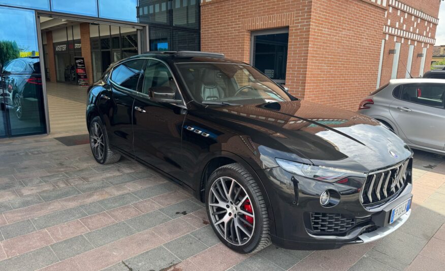 Maserati Levante V6 Diesel 275 CV AWD