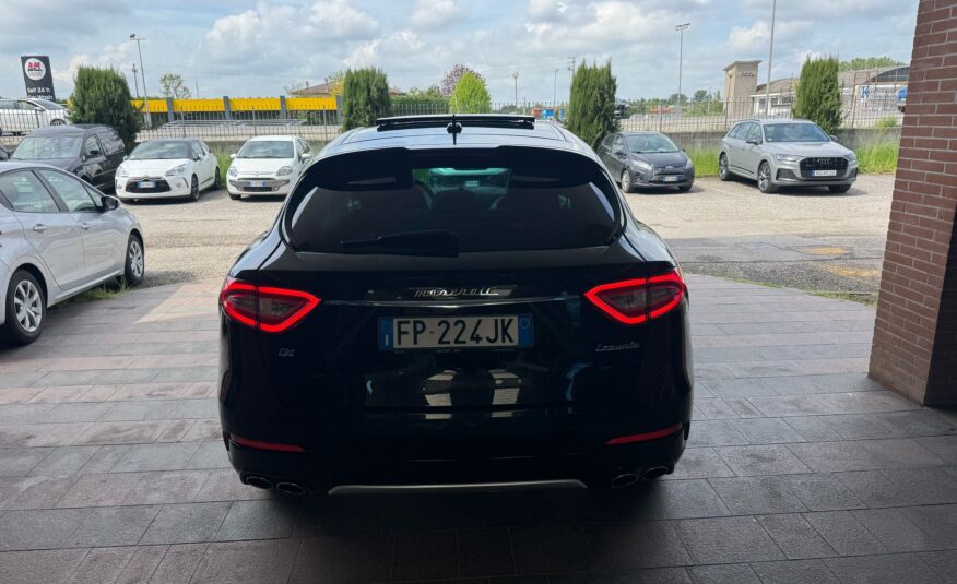 Maserati Levante V6 Diesel 275 CV AWD