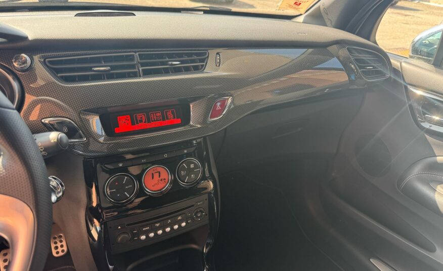 Citroen DS 3 1.6 THP 155 Just Black