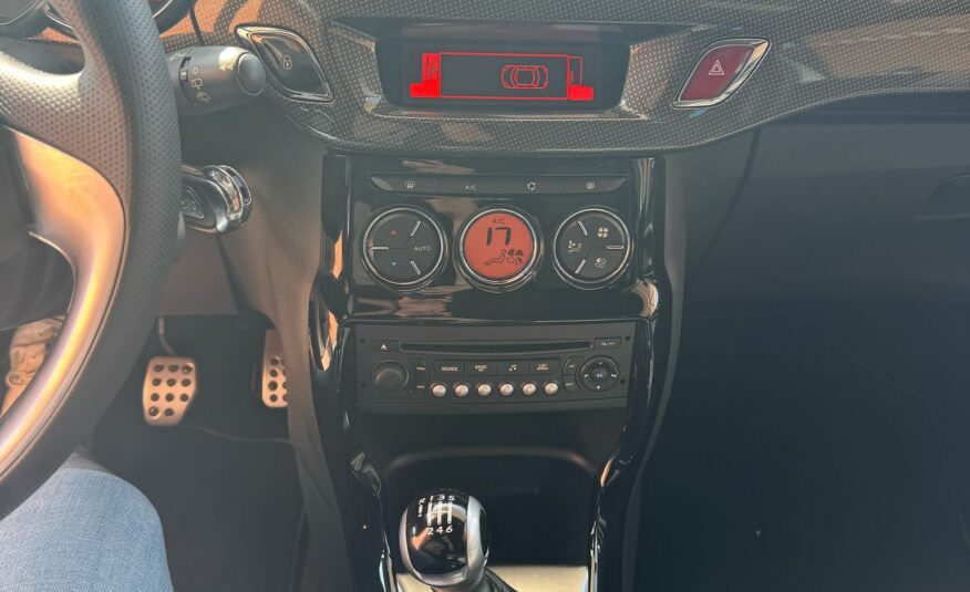Citroen DS 3 1.6 THP 155 Just Black