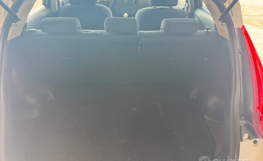 Nissan Juke 1.6 GPL Eco Acenta