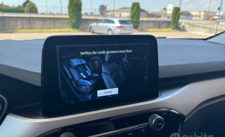 Ford Kuga 1.5 EcoBlue 120 CV 2WD Connect