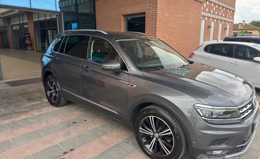 Volkswagen Tiguan 2.0 TDI SCR DSG Advanced BlueMotion