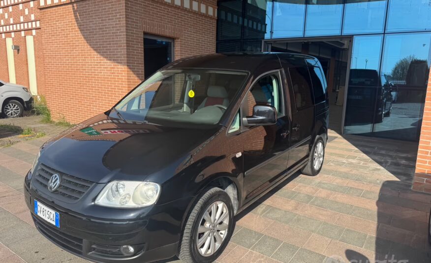 Volkswagen Caddy VOLKSWAGEN CADDY 1.6 LIFE