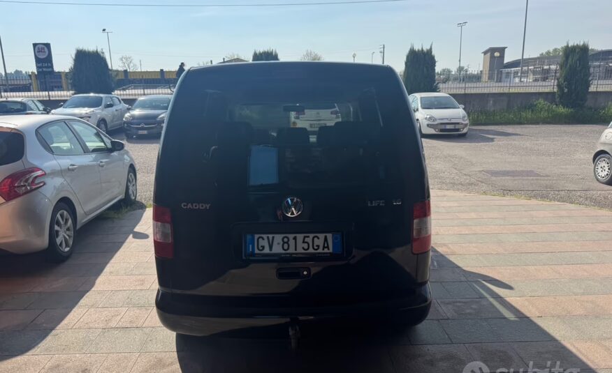 Volkswagen Caddy VOLKSWAGEN CADDY 1.6 LIFE