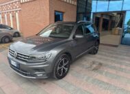 Volkswagen Tiguan 2.0 TDI SCR DSG Advanced BlueMotion