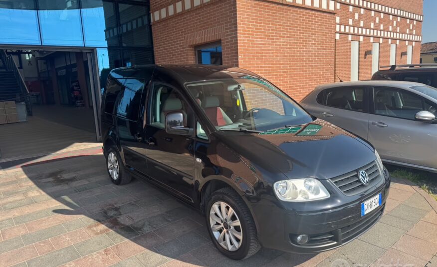 Volkswagen Caddy VOLKSWAGEN CADDY 1.6 LIFE