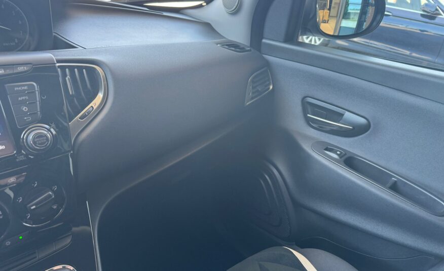 Lancia Ypsilon 1.2 69 CV 5 porte GPL Ecochic Gold