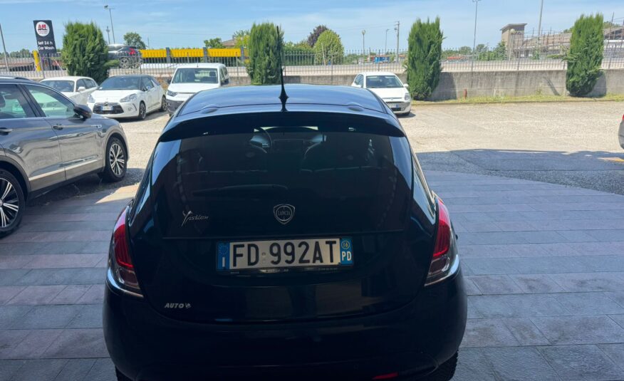 Lancia Ypsilon 1.2 69 CV 5 porte GPL Ecochic Gold