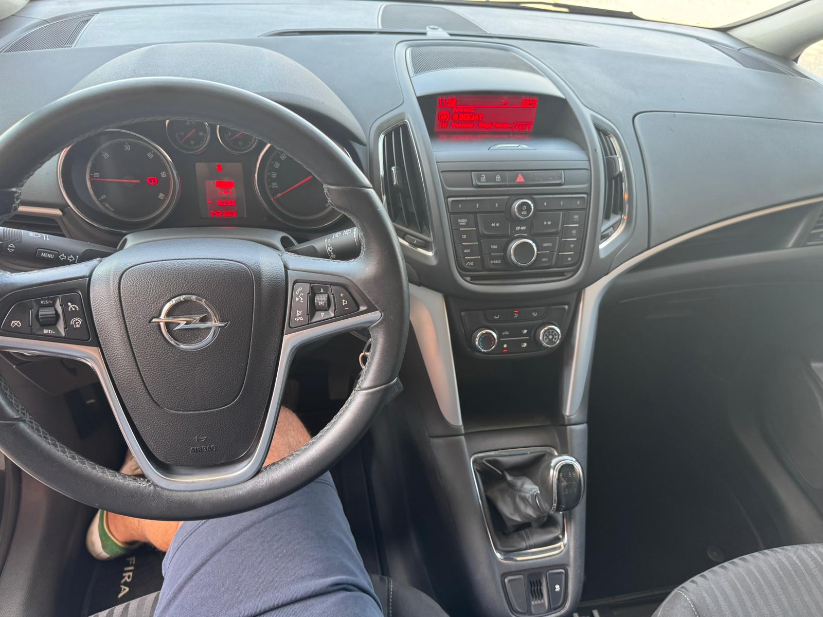 Opel Zafira Tourer 2.0 CDTi 110CV Cosmo