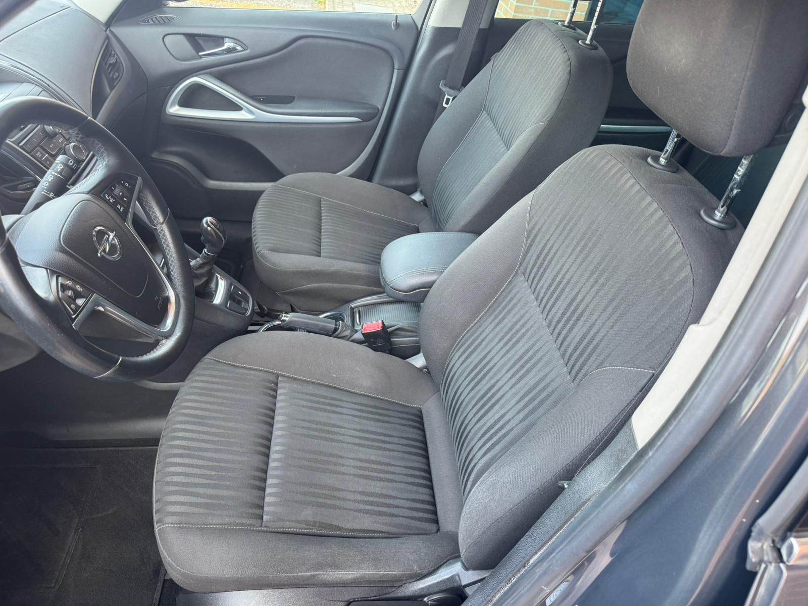 Opel Zafira Tourer 2.0 CDTi 110CV Cosmo