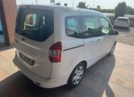 Ford Tourneo Courier 1.5 TDCI 100 CV S&S Plus