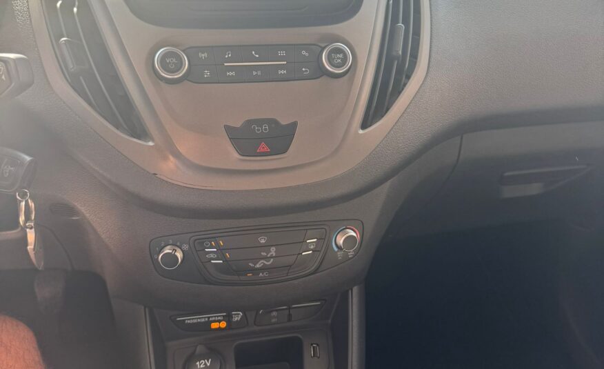 Ford Tourneo Courier 1.5 TDCI 100 CV S&S Plus