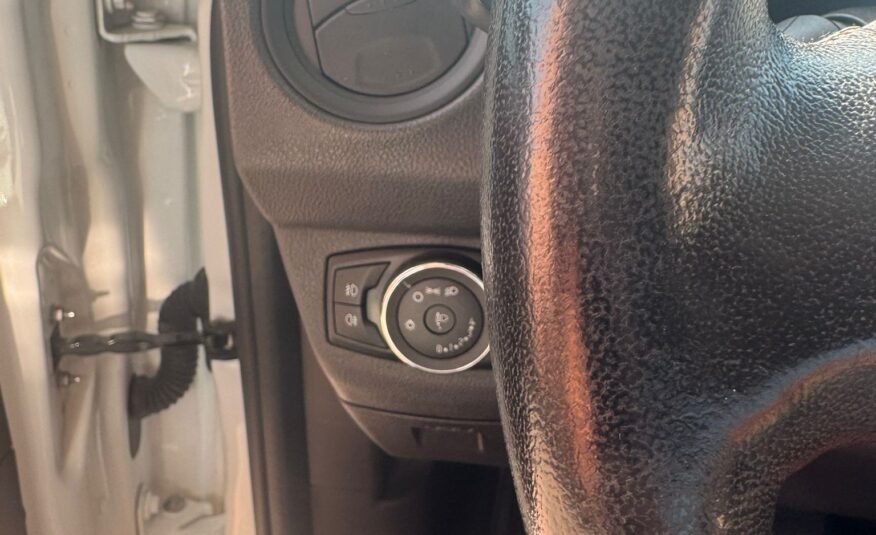 Ford Tourneo Courier 1.5 TDCI 100 CV S&S Plus