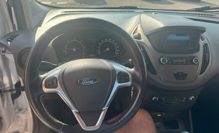 Ford Tourneo Courier 1.5 TDCI 100 CV S&S Plus