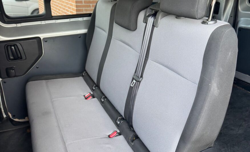 Peugeot Expert BlueHDi 150 S&S PC-TN Combi Compact