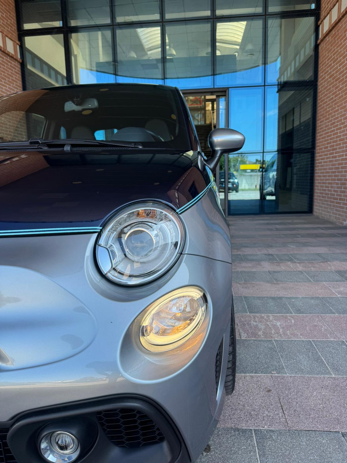 Abarth 695 1.4 Turbo T-Jet Rivale