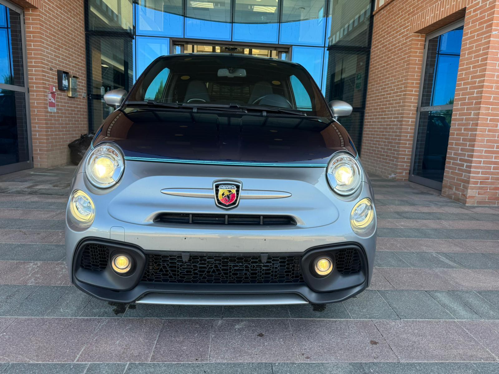 Abarth 695 1.4 Turbo T-Jet Rivale