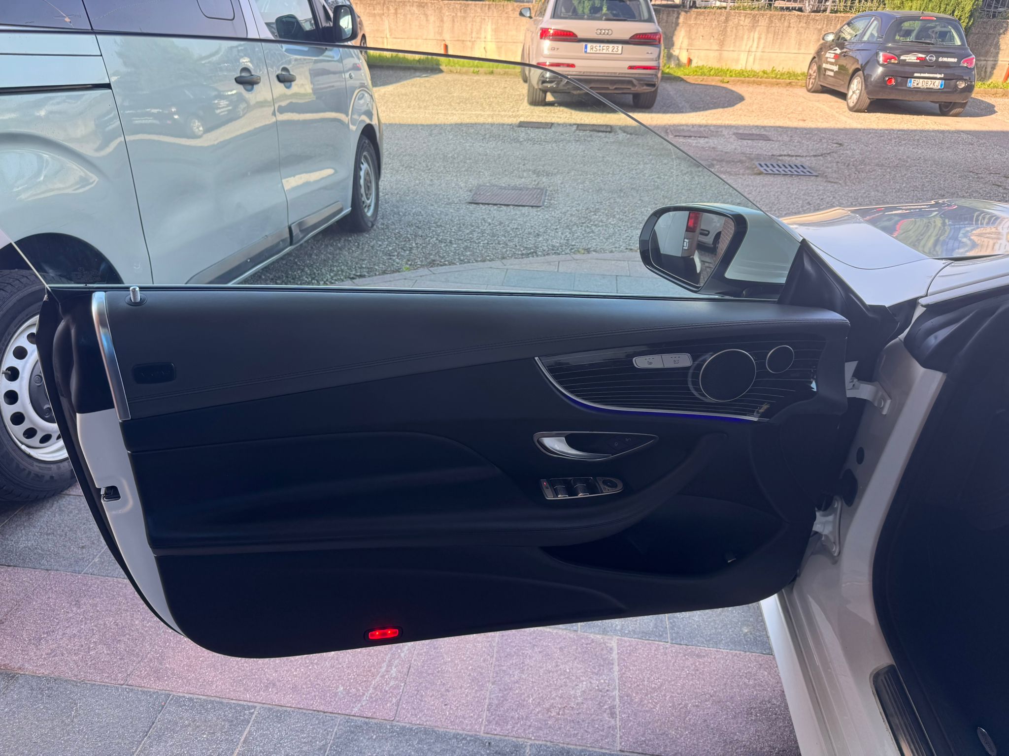 Mercedes-benz E 220 d Auto Cabrio Premium Plus