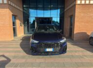 Audi Q3 35 TDI S tronic Identity Black