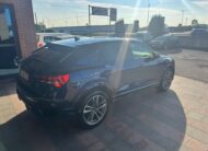 Audi Q3 35 TDI S tronic Identity Black