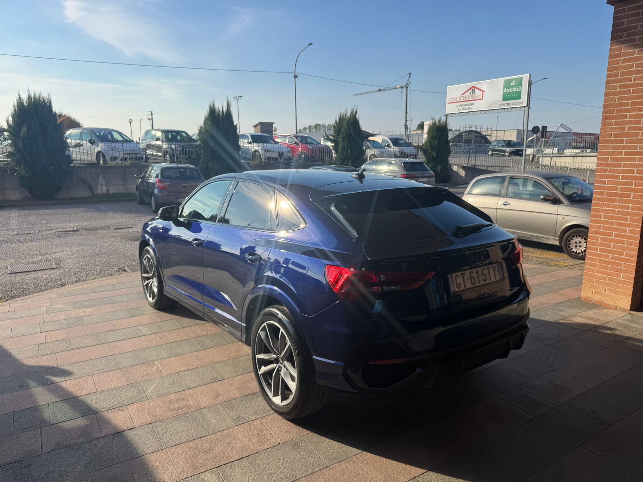 Audi Q3 35 TDI S tronic Identity Black